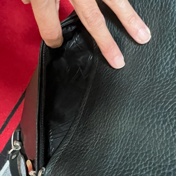 Y2K black leather purse -backpack - Picture 11 of 14